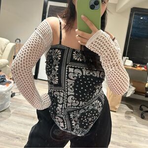 Cami top + hollow sexy long sleeve crochet in white